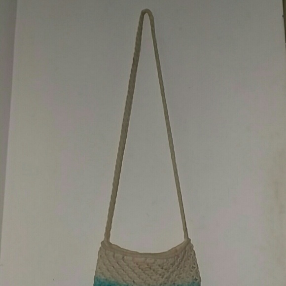 Blue and beige purse - Picture 2 of 5